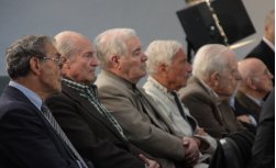 Comenz� el juicio oral contra Bignone y otros seis imputados