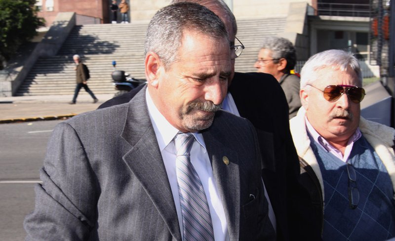 El juez Norberto Oyarbide proces a Ricardo Jaime por el delito de ddivas
