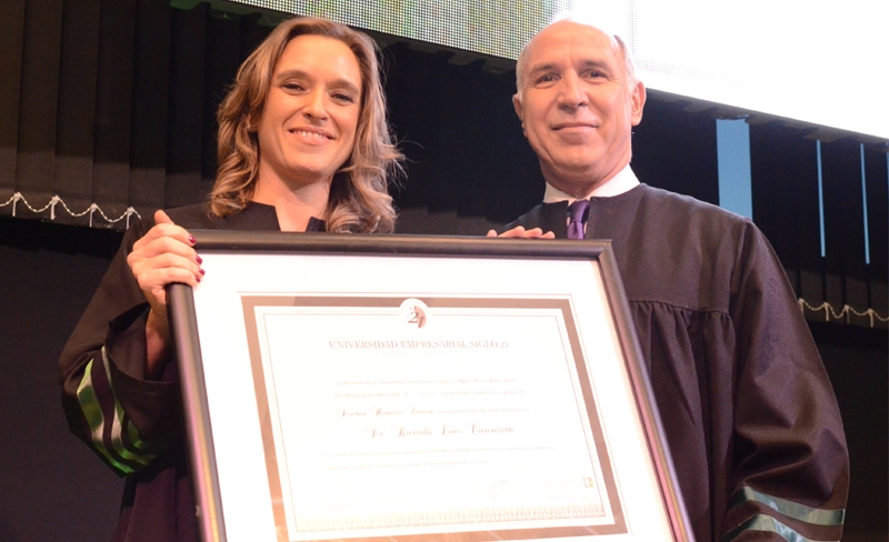 Ricardo Lorenzetti fue distinguido con el ttulo de Doctor Honoris Causa por la Universidad Siglo 21