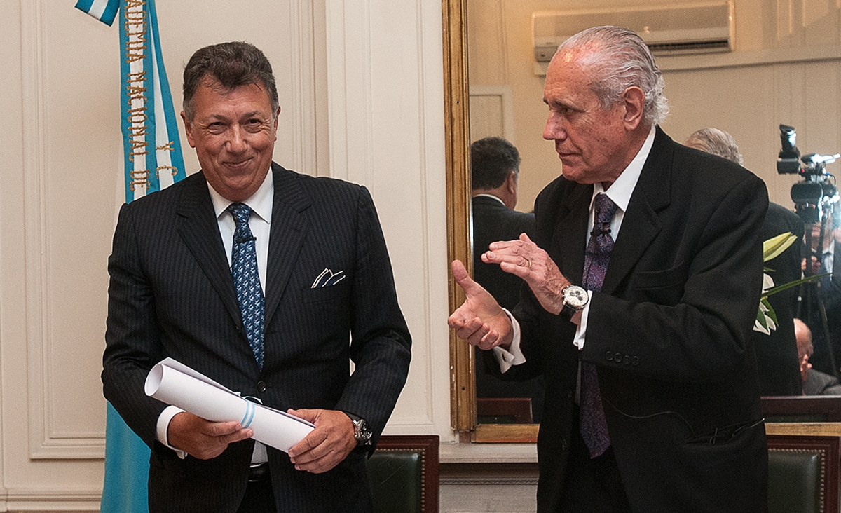 El juez Alberto Dalla Va fue incorporado a la Academia Nacional de Derecho y Ciencias Sociales de Buenos Aires