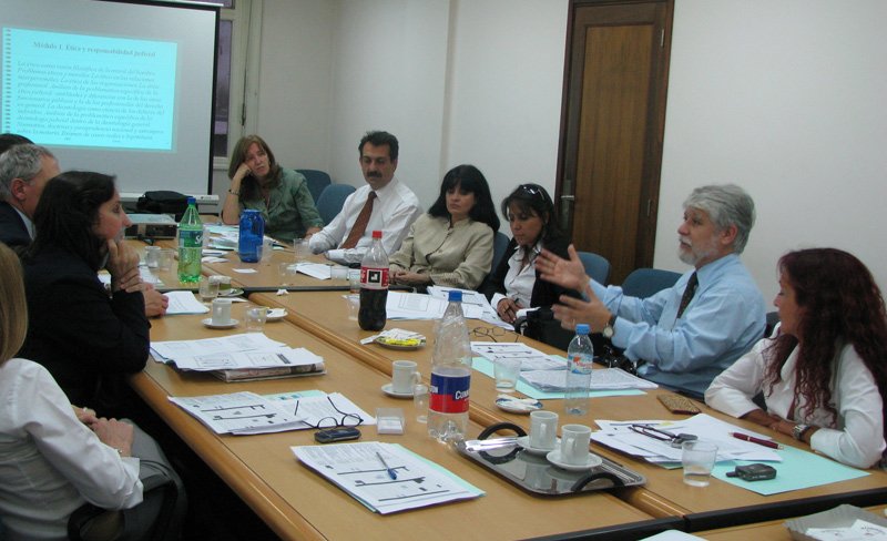 La Escuela Judicial apura los cambios al programa de estudios
