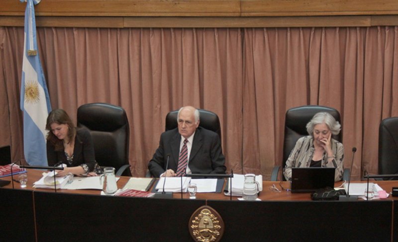 Continan declarando testigos en juicio por crmenes en Primer Cuerpo de Ejrcito