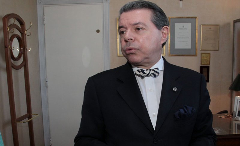 Medicamentos falsos: el juez Oyarbide cit a indagatoria a dos funcionarios del Ministerio de Salud