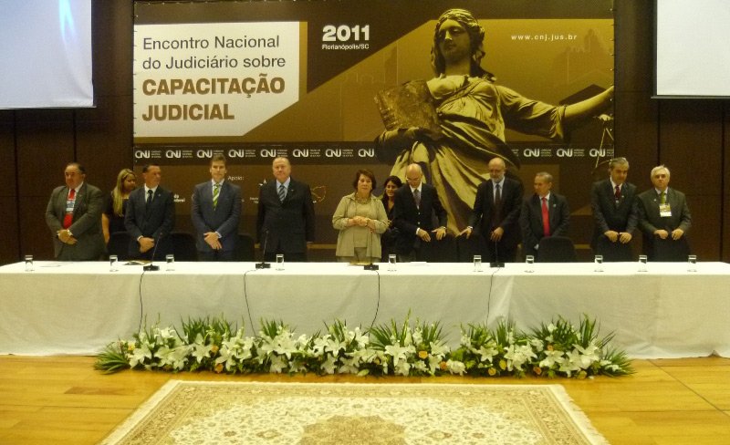 Presentaron la Escuela Judicial de América Latina