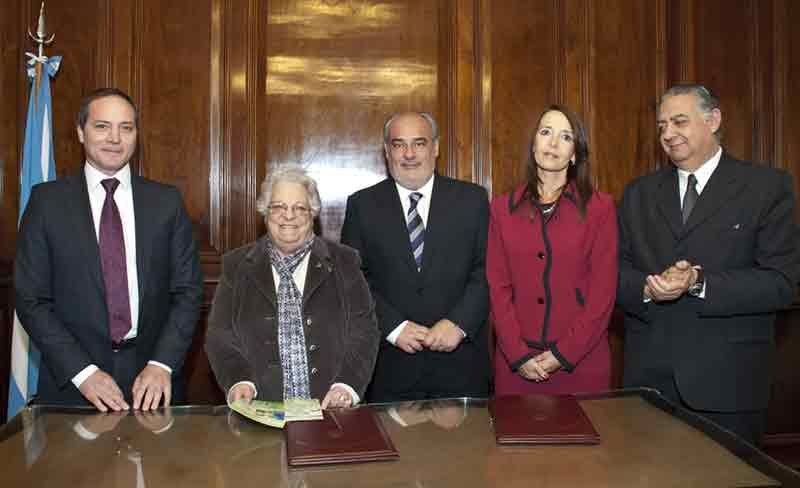 Trata de personas: la Oficina de la Mujer firm convenios con los poderes Ejecutivo y Legislativo de Corrientes