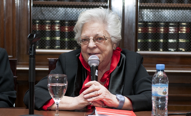 Carmen Argibay disert en el acto por el 20 Aniversario de la Asociacin de Mujeres Jueces de Argentina