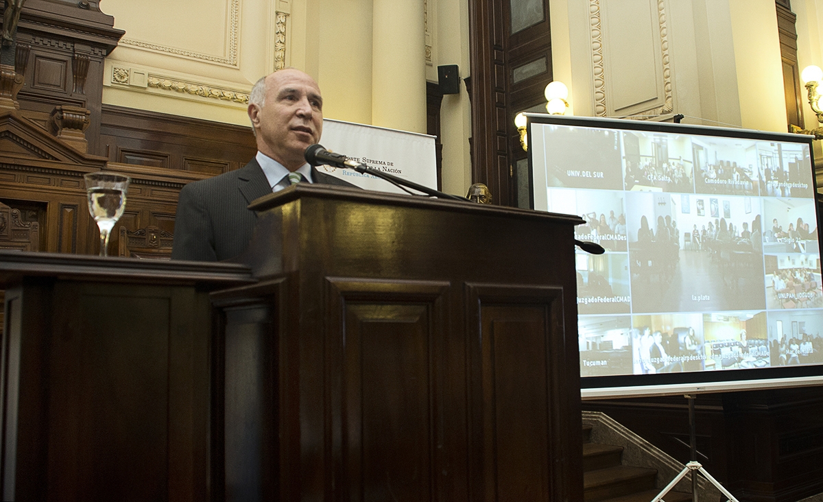 Ricardo Lorenzetti expuso sobre el nuevo Código Civil y Comercial