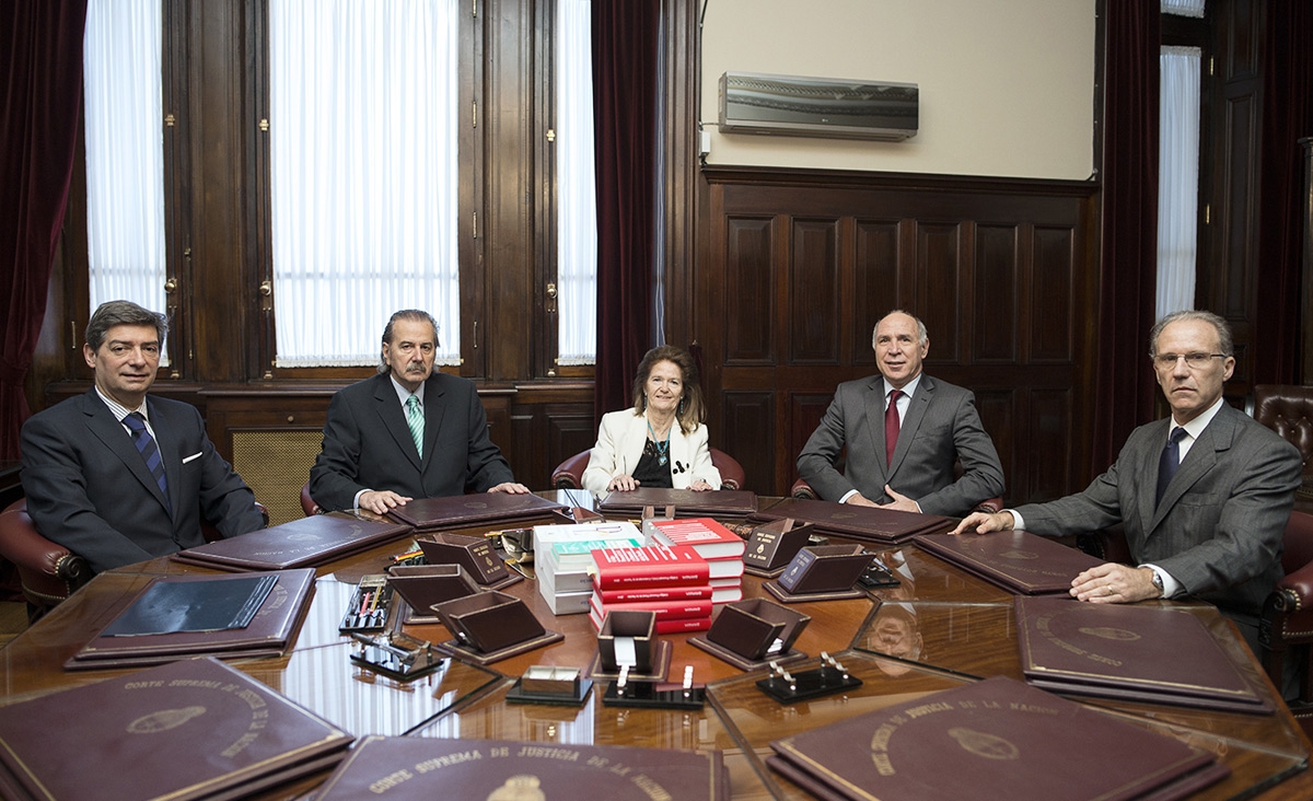 Tras la jura del ministro Carlos Rosenkrantz, se realiz este martes el acuerdo de la Corte