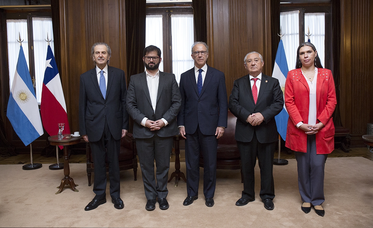 La Corte recibi la visita del presidente de Chile, Gabriel Boric Font