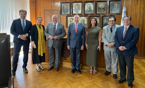 Dr Fernndez Povia, Dra. Marina Cossio, Dr. Ricardo Sanjuan, Dr. Ricardo Lorenzetti, Dra. Patricia Moltini, Dr. Mario Leal, Dr. Jos Manuel Diaz Velez - Ricardo Lorenzetti se reuni con jueces de la provincia de Tucumn